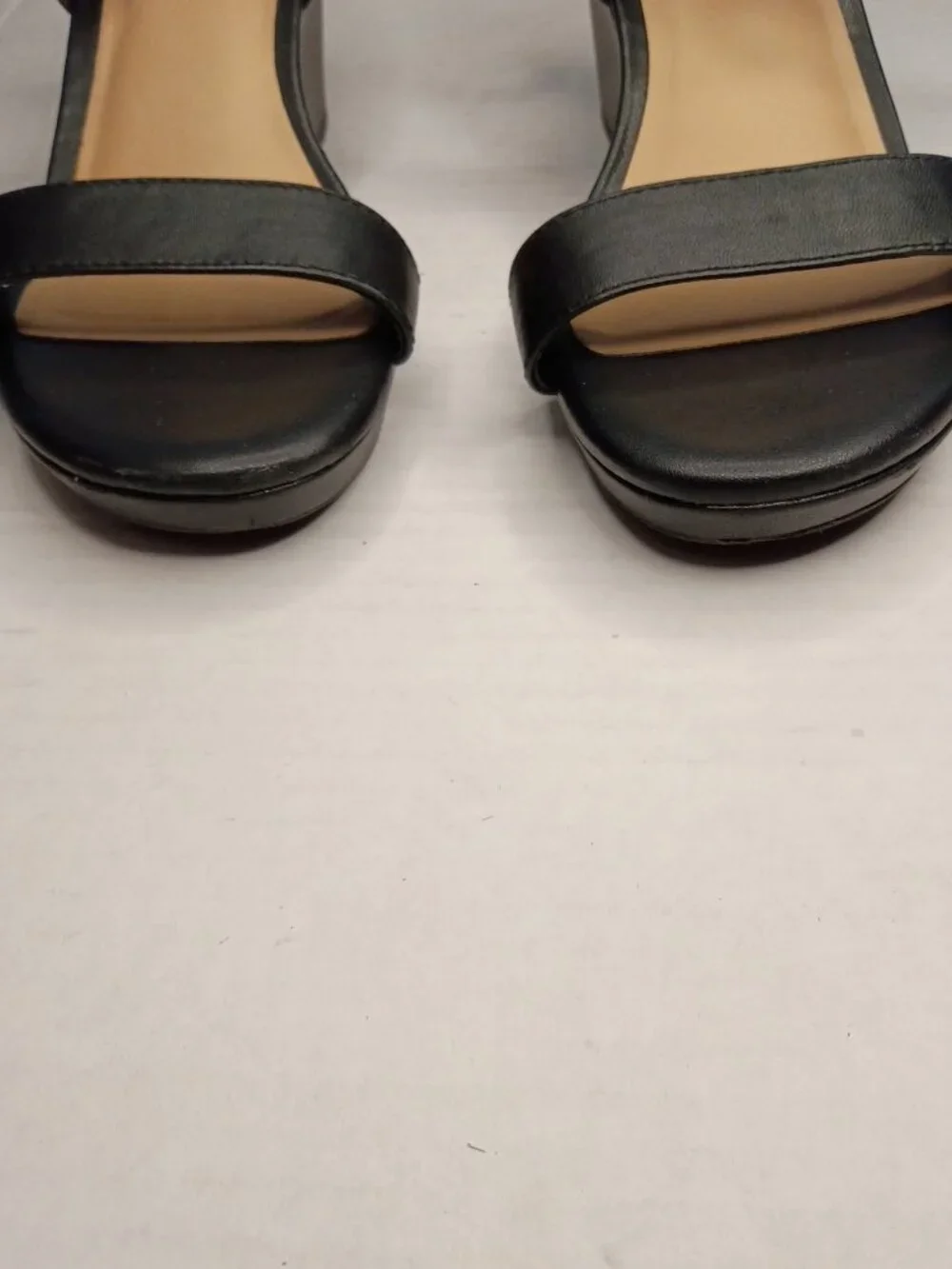 GB Girls Black Ankle Strap Formal Dress Sandals Block Heel Size Youth 2M